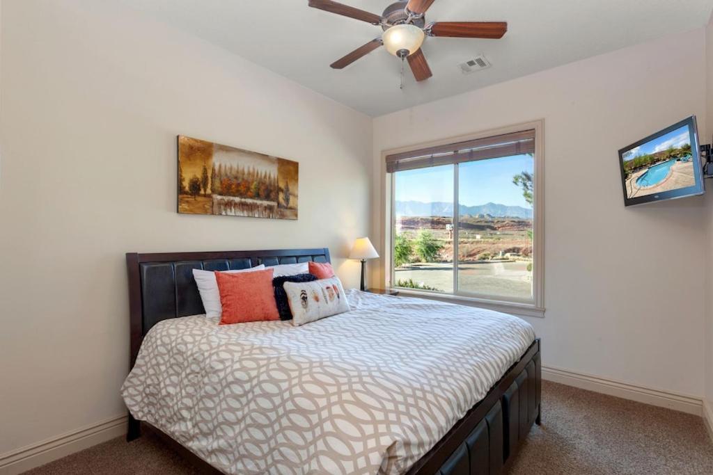 וושינגטון Coral Springs Resort H2 Brand New Home, Community Pool, Outdoor Fireplace, And Near Sand Hollow מראה חיצוני תמונה
