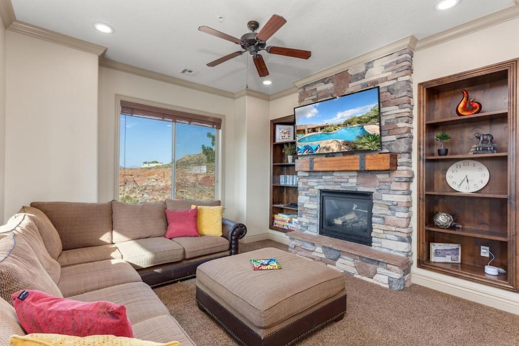 וושינגטון Coral Springs Resort H2 Brand New Home, Community Pool, Outdoor Fireplace, And Near Sand Hollow מראה חיצוני תמונה