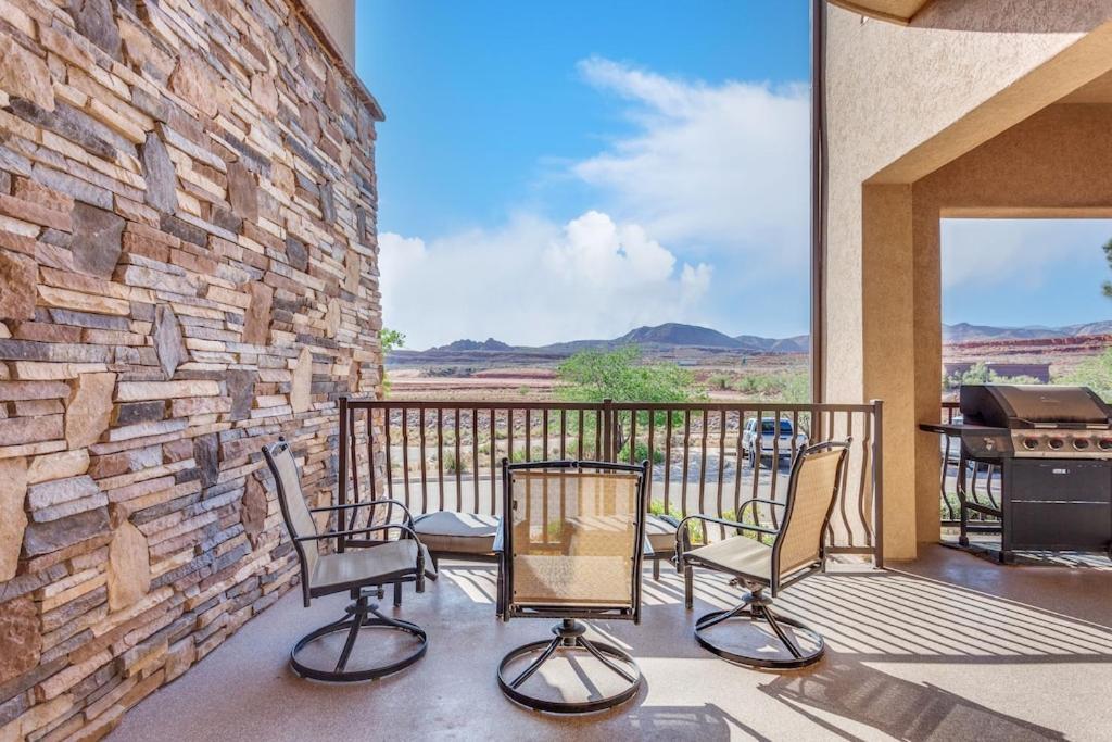 וושינגטון Coral Springs Resort H2 Brand New Home, Community Pool, Outdoor Fireplace, And Near Sand Hollow מראה חיצוני תמונה
